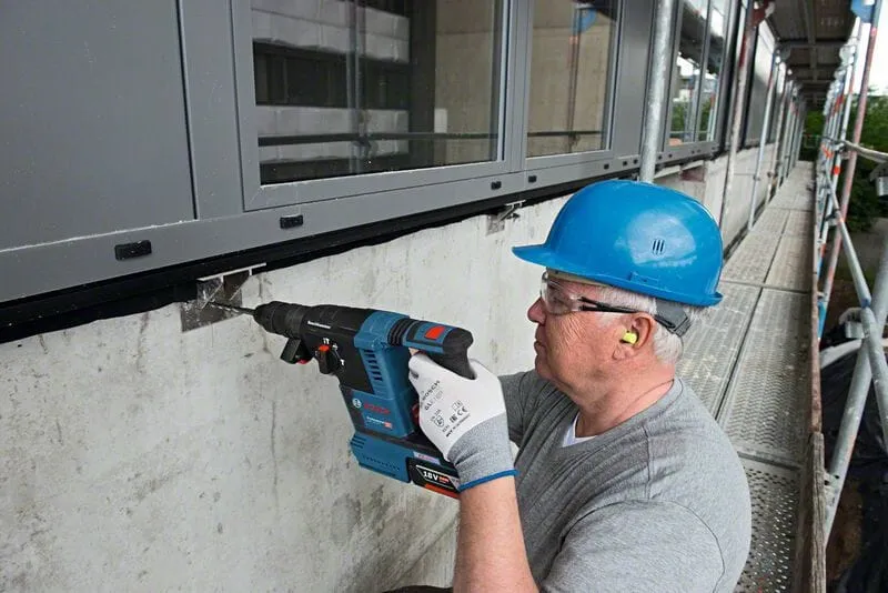 Bosch GBH 18V-26 Professional Cordless Rotary Hammer With SDS Plus | Model : B-GBH18V-26