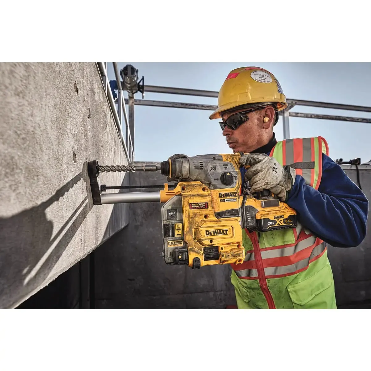 DEWALT DCH293B-20V MAX* 1-1/8 in XR Brushless Cordless SDS PLUS L-Shape Rotary Hammer (Tool Only)