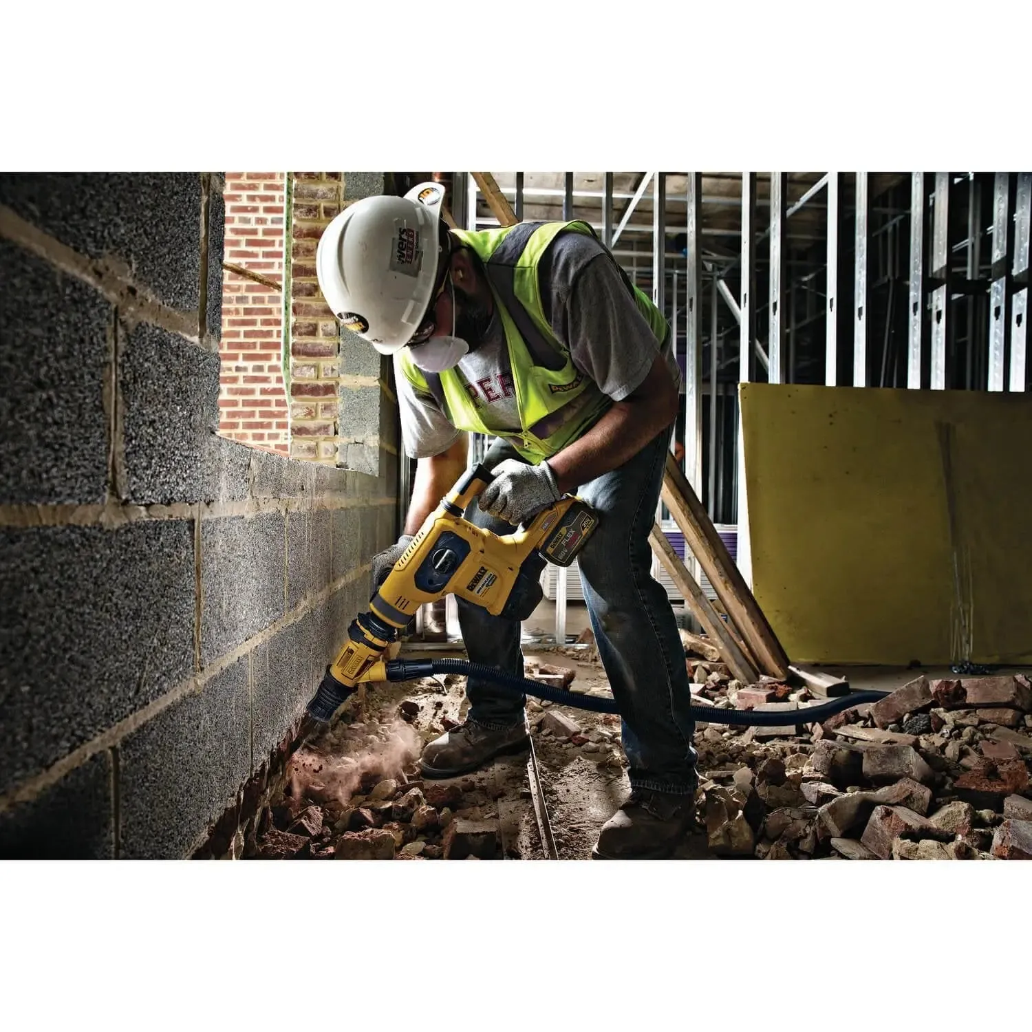 DEWALT DCH481X2-60V MAX* XTREME Cordless Brushless 1-9/16 in SDS Max Rotary Hammer Drill Kit (2) FLEXVOLT Lithium Ion Batteries with Charger