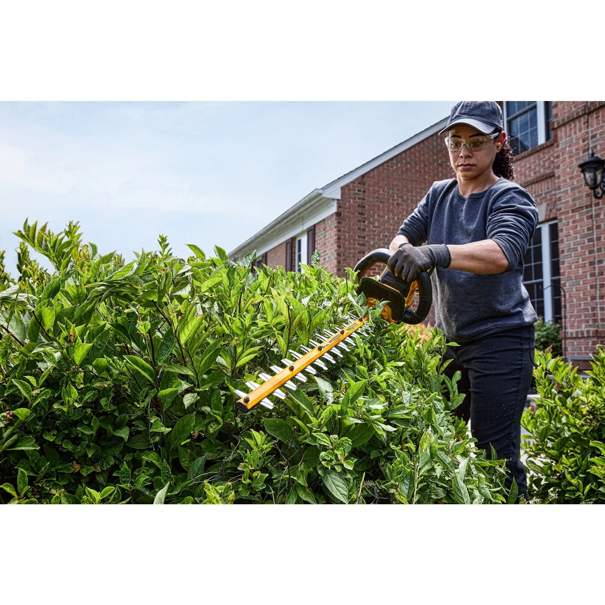 DEWALT DCHT870B-60V Hedge Trimmer Bare