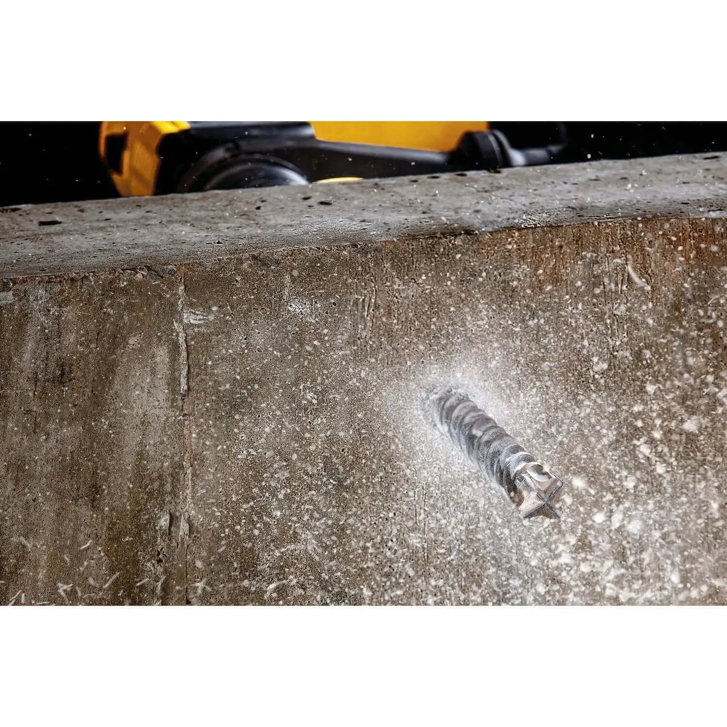 DEWALT DW5825-SDS Max Bit For Rotary Hammer, 4 Cutter, 1-1/4-Inch By 21-1/2-Inch
