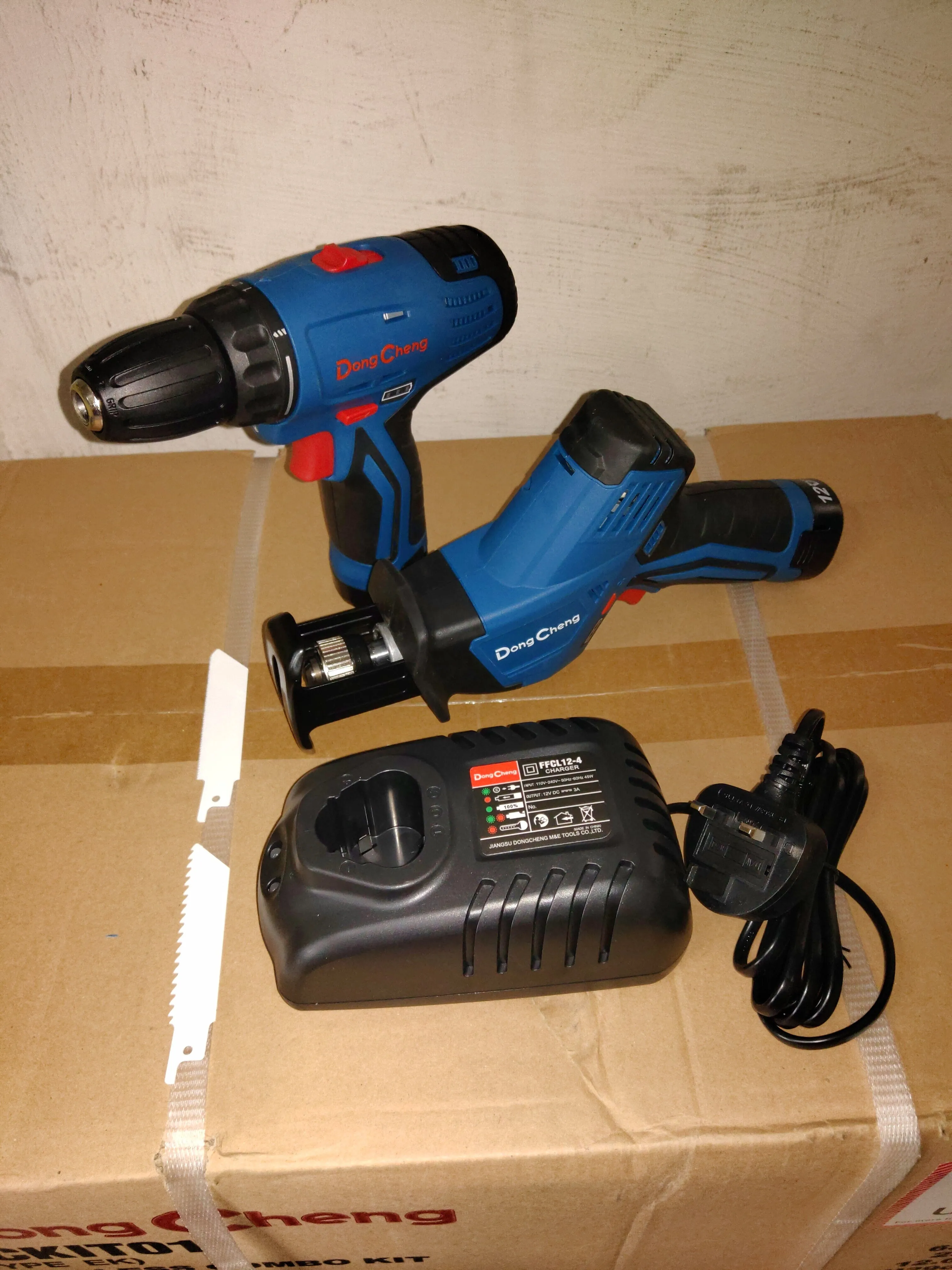 Dong Cheng DCKIT02 Cordless Combo Kit 12V Driver Drill   Reciprocating Sabre Saw (No Warranty) | D-DCKIT02-E