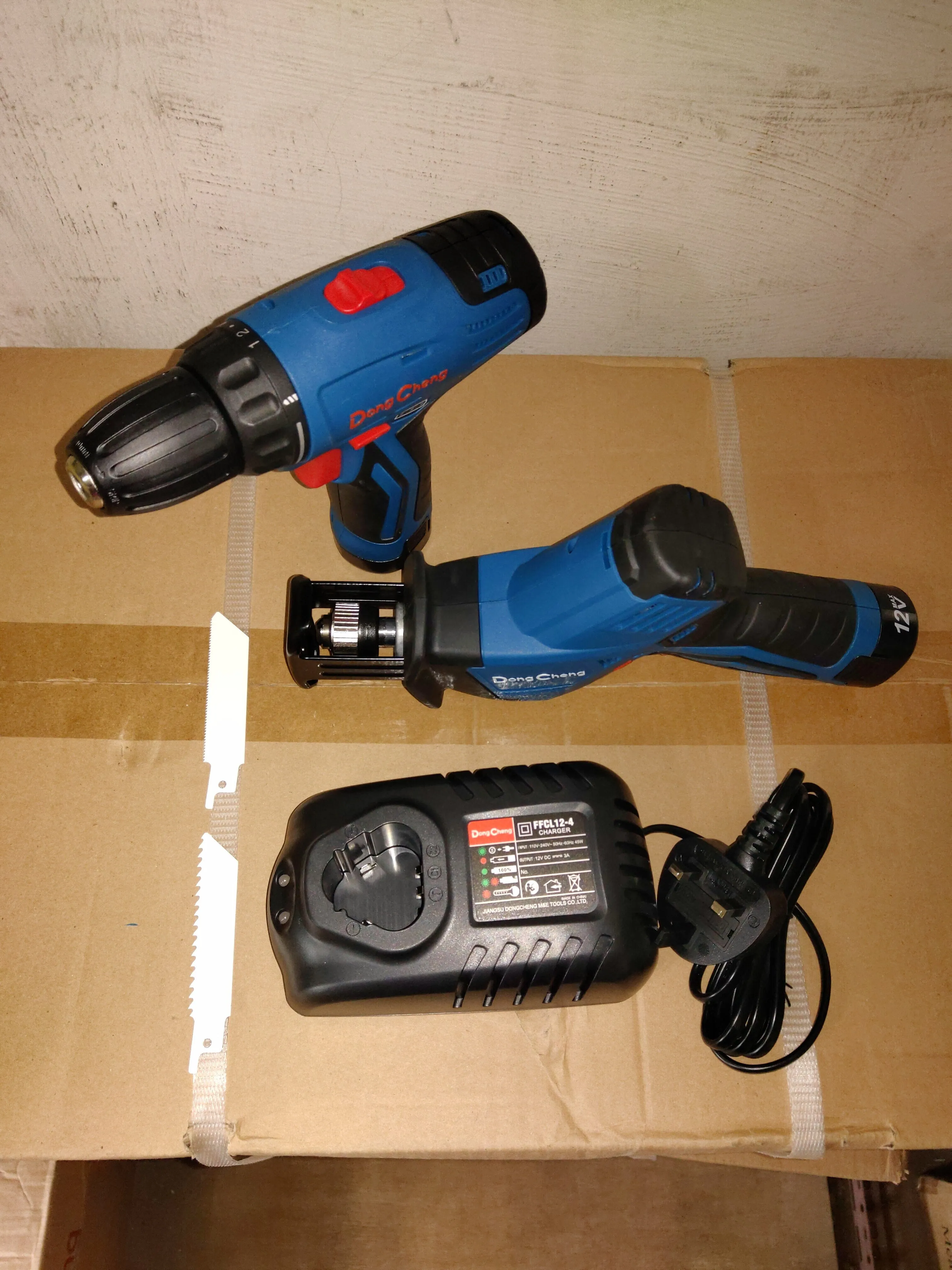 Dong Cheng DCKIT02 Cordless Combo Kit 12V Driver Drill   Reciprocating Sabre Saw (No Warranty) | D-DCKIT02-E