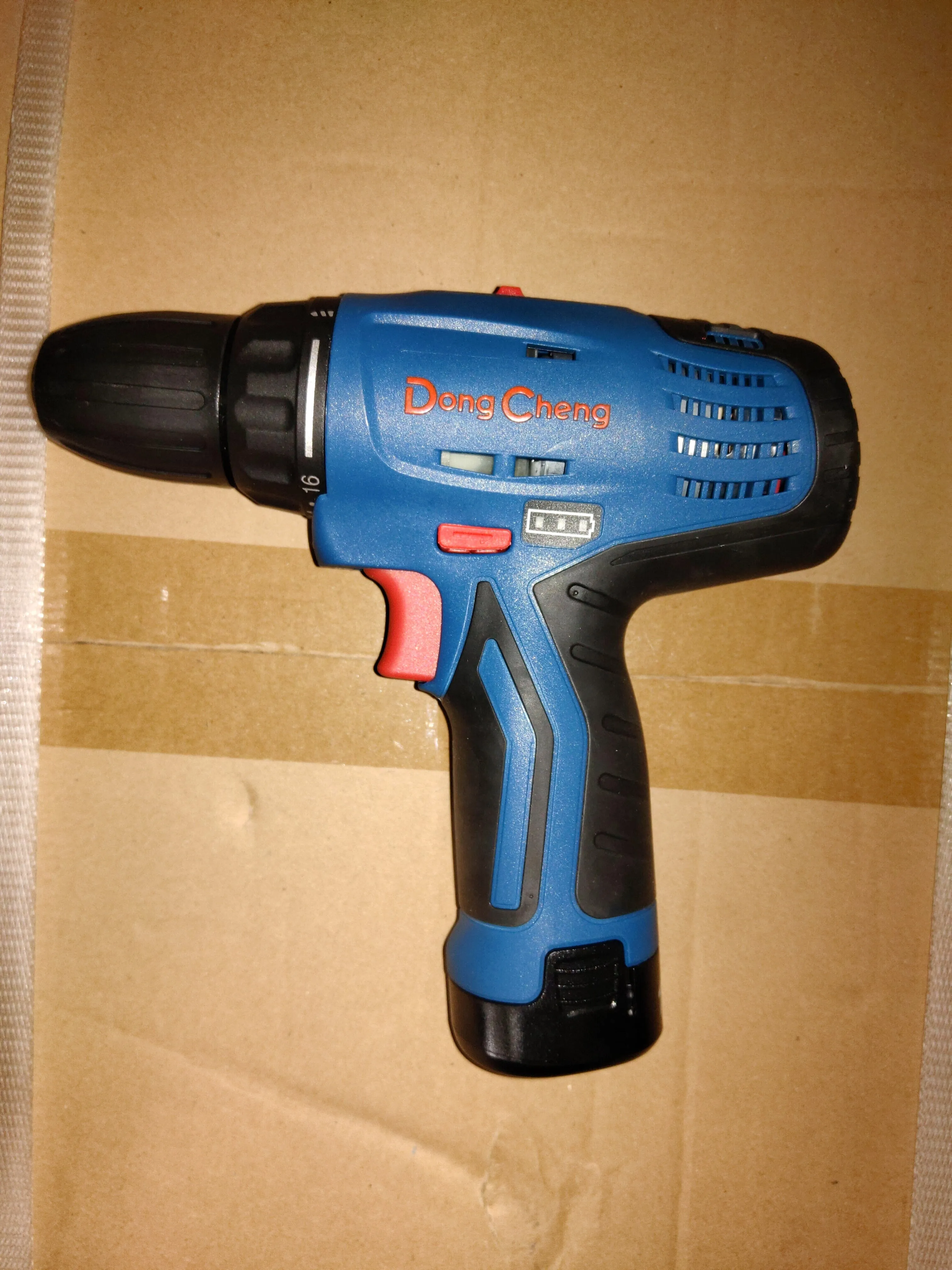 Dong Cheng DCKIT02 Cordless Combo Kit 12V Driver Drill   Reciprocating Sabre Saw (No Warranty) | D-DCKIT02-E
