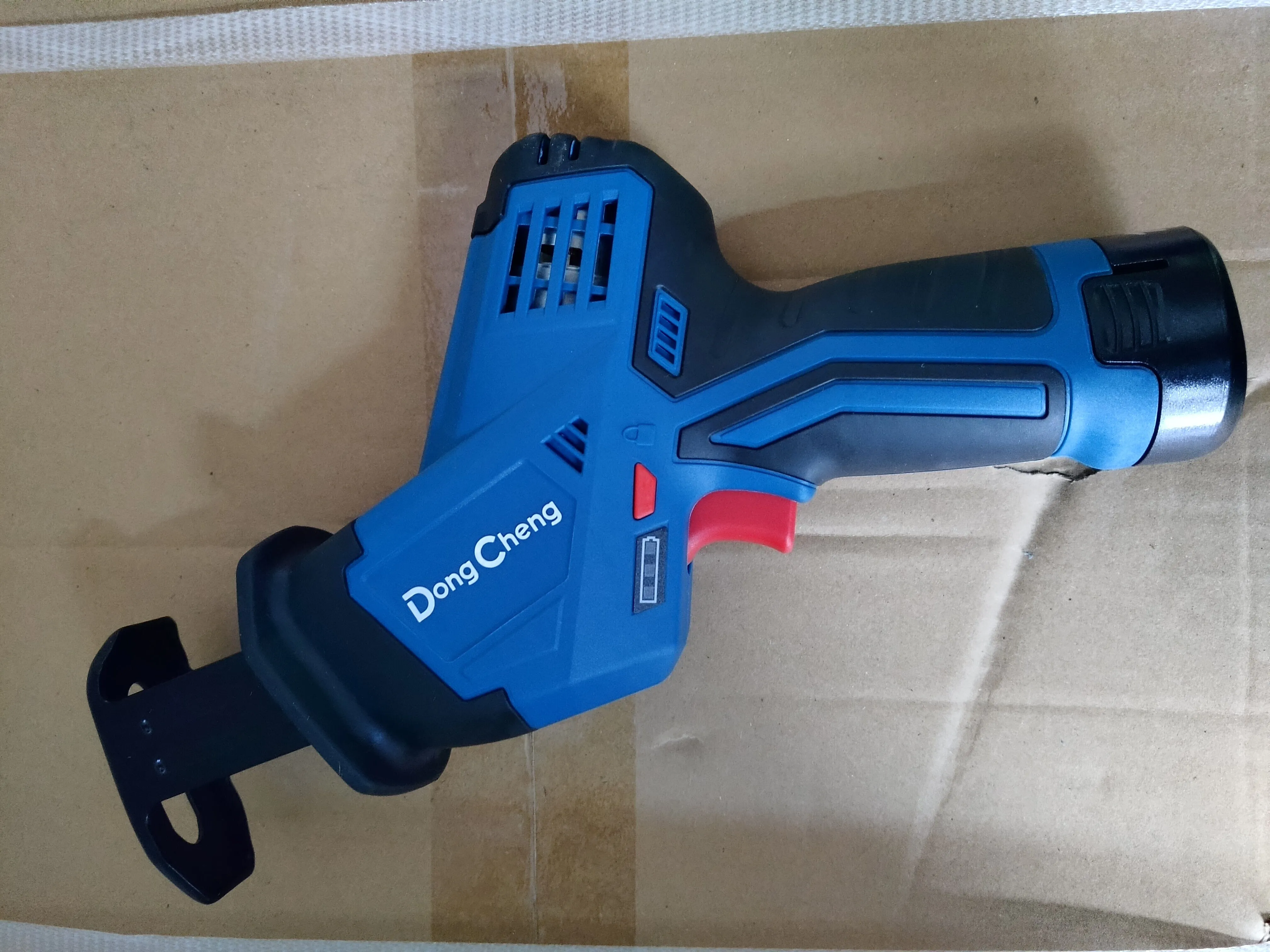 Dong Cheng DCKIT02 Cordless Combo Kit 12V Driver Drill   Reciprocating Sabre Saw (No Warranty) | D-DCKIT02-E