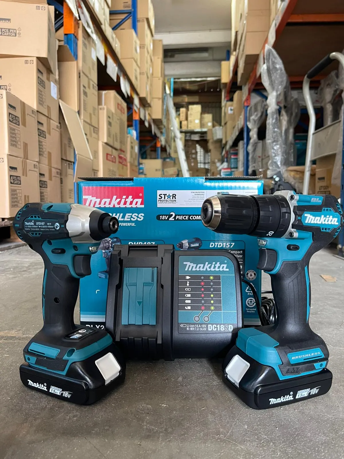 Makita (DTD157 DHP487) 18v 1.5ah Cordless Combo Kit (Free Makita Bag!) | Model : M-DLX2414YX7