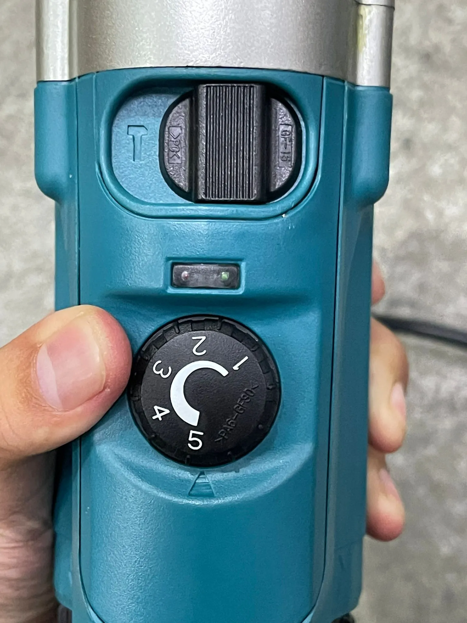 Makita HP2070 Hammer Drill Come with Metal drill Set M-force 19 pcs  (D-67583)  | Model: M-HP2070
