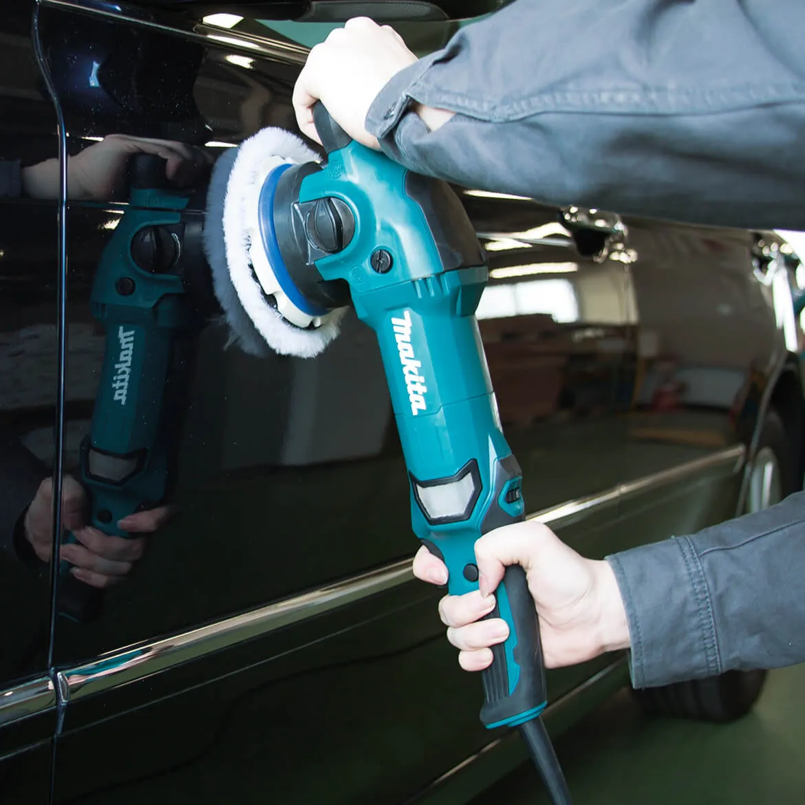 Makita PO5000CX2 5-Inch 6800-Opm Electric Dual Action Random Orbit Polisher Kit