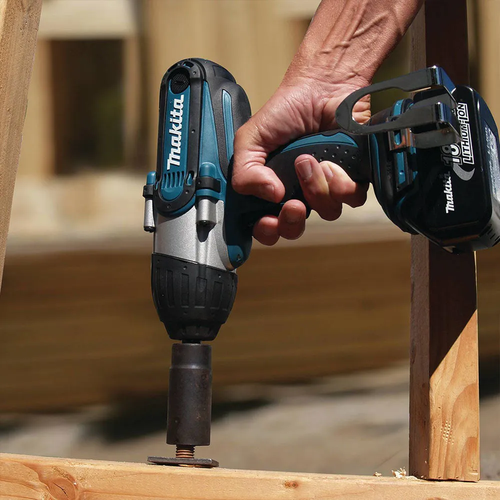 Makita XWT04S1 18V LXT Li-Ion 1/2" Sq. Drive Cordless Impact Wrench Kit