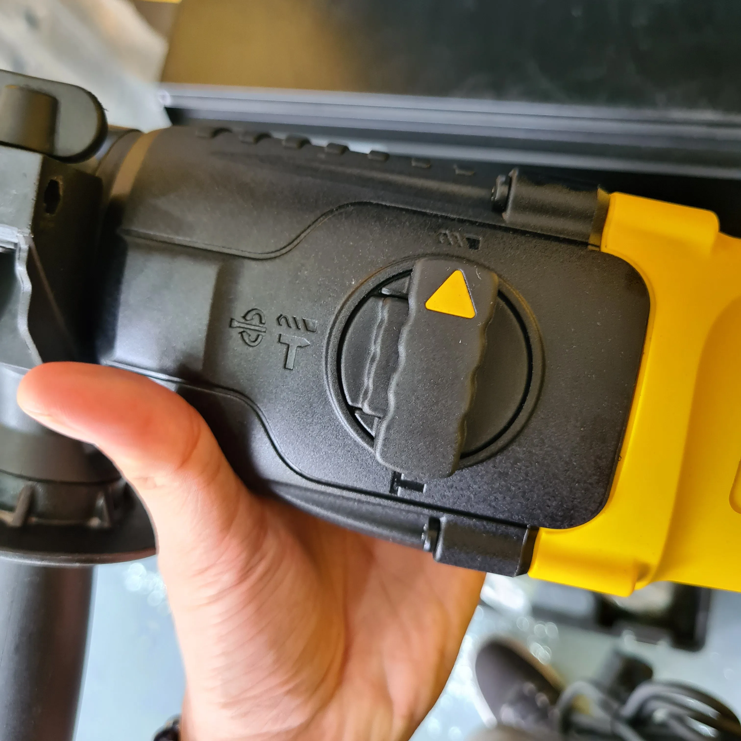Stanley 26mm (1") SDS Plus 3 Mode Rotary Hammer | Model : SHR263KA-XD